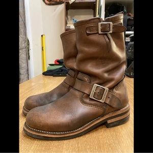 COPY - Red wing brown engineer biker motorcycle boots. Made in USA Mens size 8